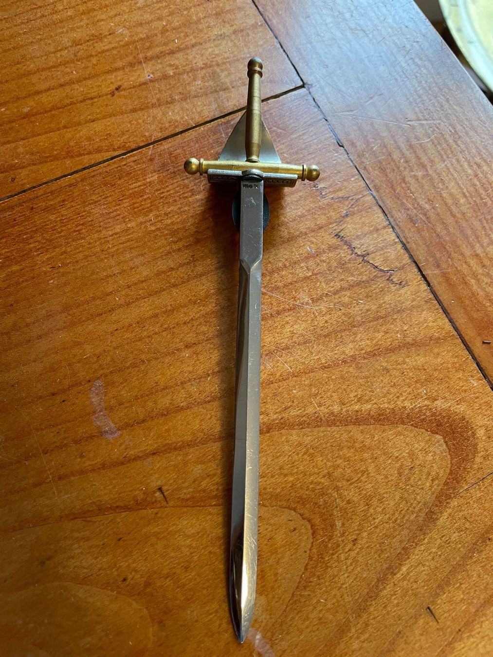 Altro materiale per ufficio: Coupe papier, ouvre lettres vintage, épée, inox – Usato da Lausanne venduto da Elpi2014 4