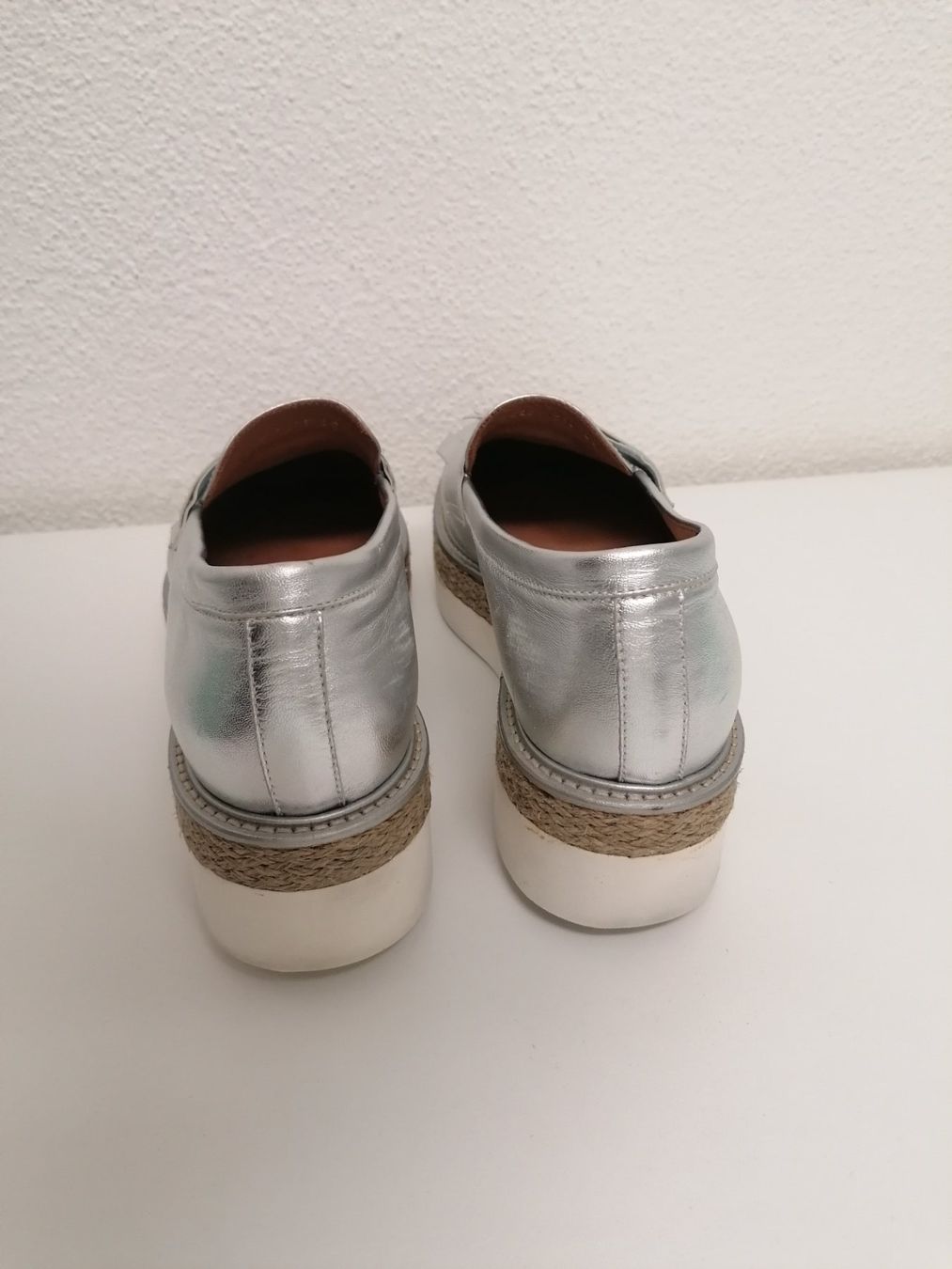 Scarpe da donna: Slepper voll Leder  in Silber mit Plateau ein Schnäppchen!! – Nuovo (secondo la descrizione) da Langendorf venduto da terra75 4