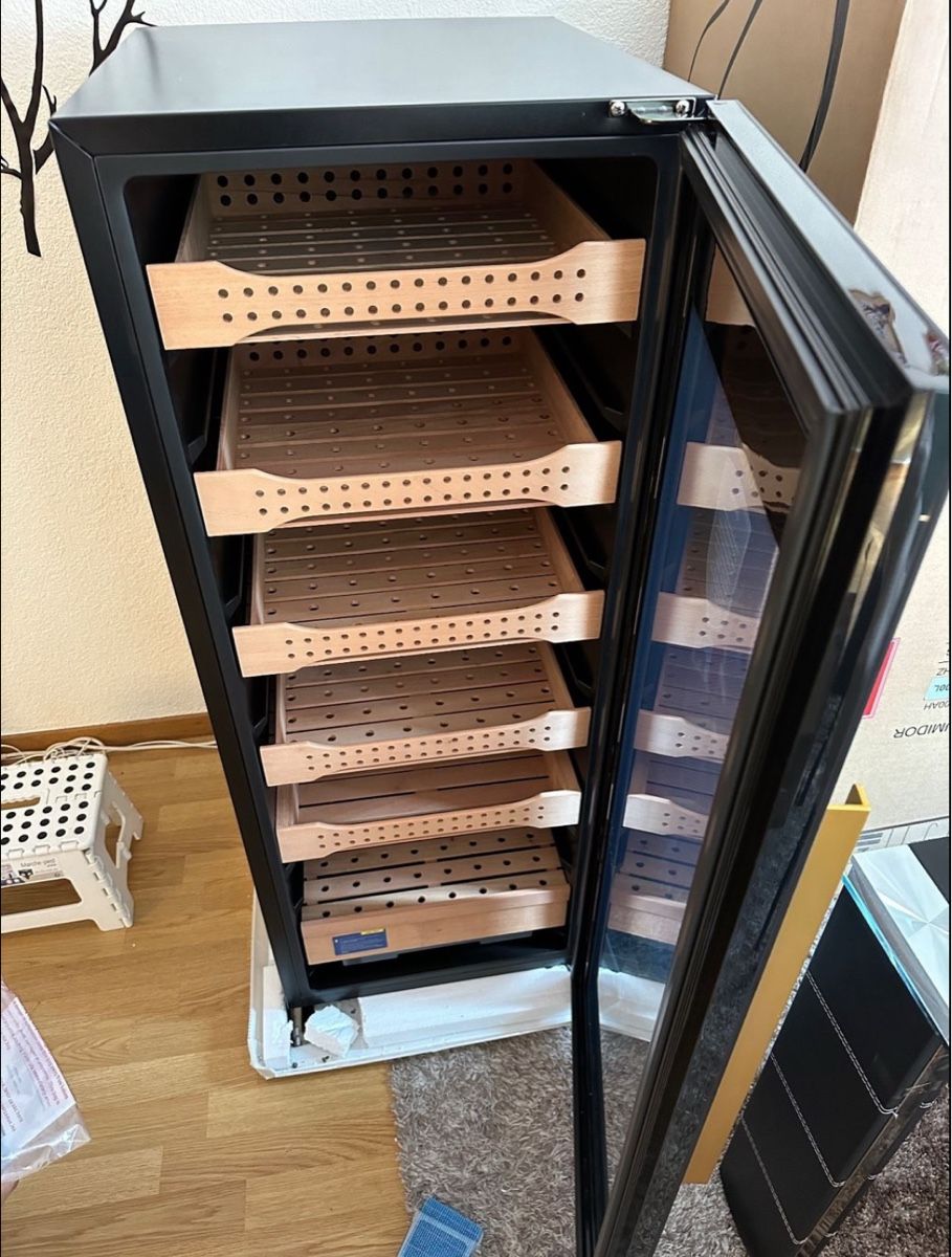 Humidore: Luxury Cigar Humidor, Fingerprint Lock, App Control – Gebraucht aus Seuzach von Wolf936 8