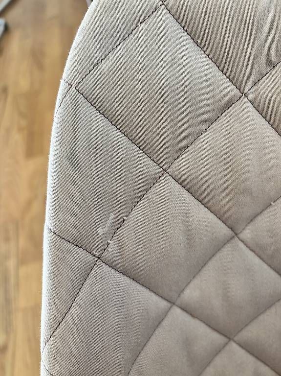 Babybjörn Wippen & Schaukeln: BabyBjörn Wippe beige mit Flecken – Gebraucht aus Kilchberg ZH von KB_2025 3