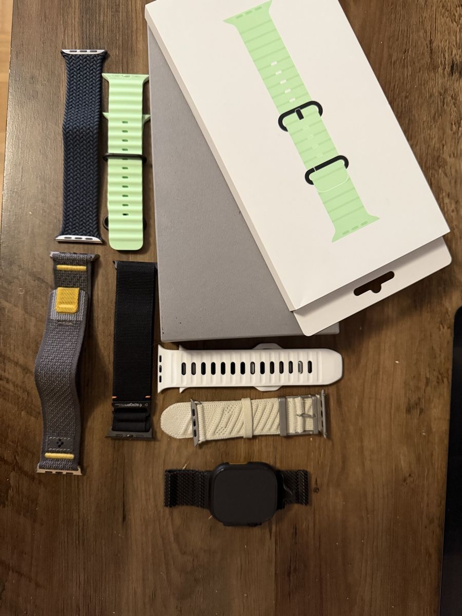 Apple Smartwatch: Apple Watch Ultra 2 – Nuovo (secondo la descrizione) da Genève venduto da Ondresha 1