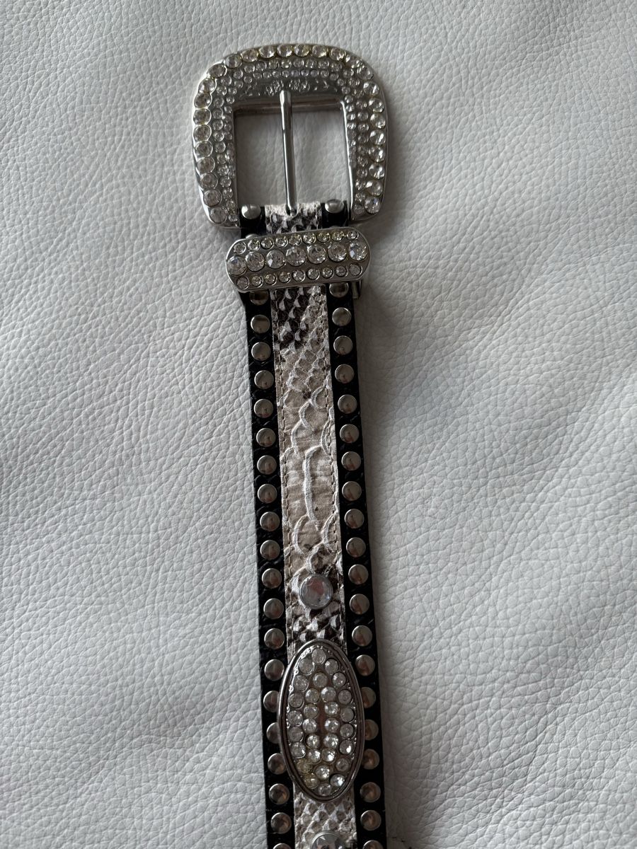 Navyboot Cinture: Navyboot ceinture python et strass taille 90 comme neuve! – Nuovo (secondo la descrizione) da Carouge GE venduto da sacha1981 2