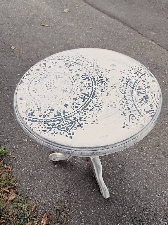 Tavoli: Beistelltisch Shabby Chic – Usato da Opfertshofen SH venduto da pat_zk67 1