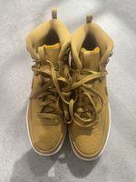 Nike Court Borough Mid 2 Sneaker braun Grösse 42 neuwertig