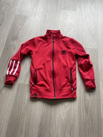 Trainingsjacke, Rot, Grösse 128, Top Zustand!