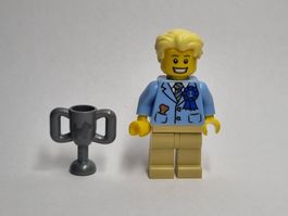 LEGO col255 Dog Show Winner with Trophy Cup