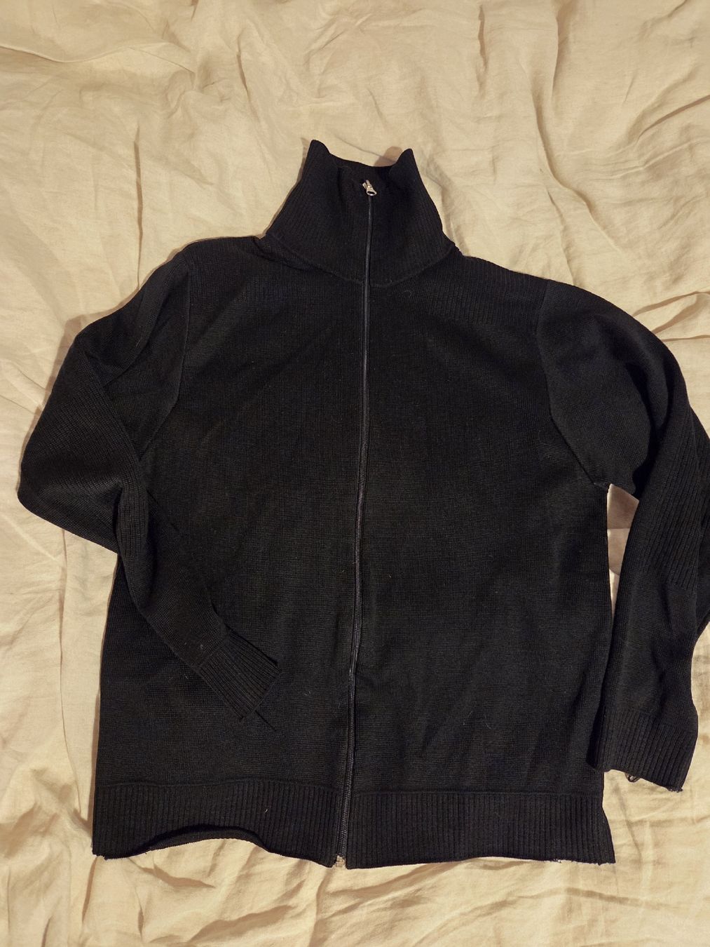 Giacche: Strickjacke Schwarz – Usato da Bern venduto da leloskiosk