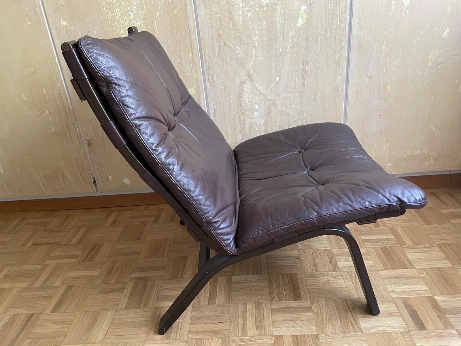 Poltrone: Sessel mit Echtleder-Auflage – Usato da Schlieren venduto da rom_7z6m 5