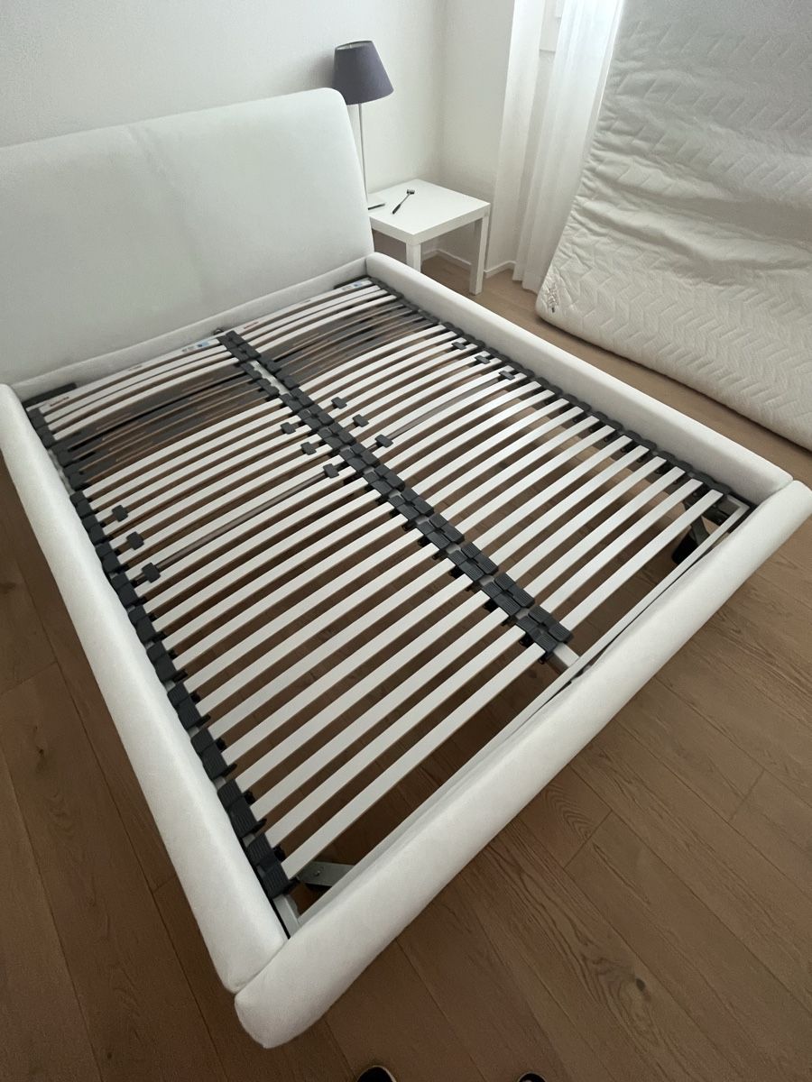 Interio Letti: King-sized bed, size 160x200cm, brand Interio – Usato da Baar venduto da pau_gyx6 5