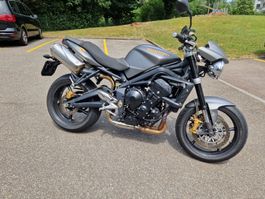 Triumph Street Triple R, sehr guter Zustand, MFK 10.25