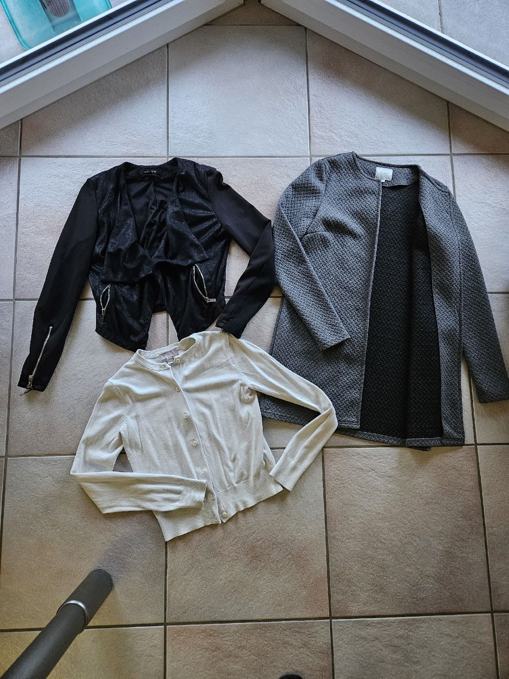 Lotti di vestiti: Lot taille XS – Usato da Vétroz venduto da sas_yln5 3