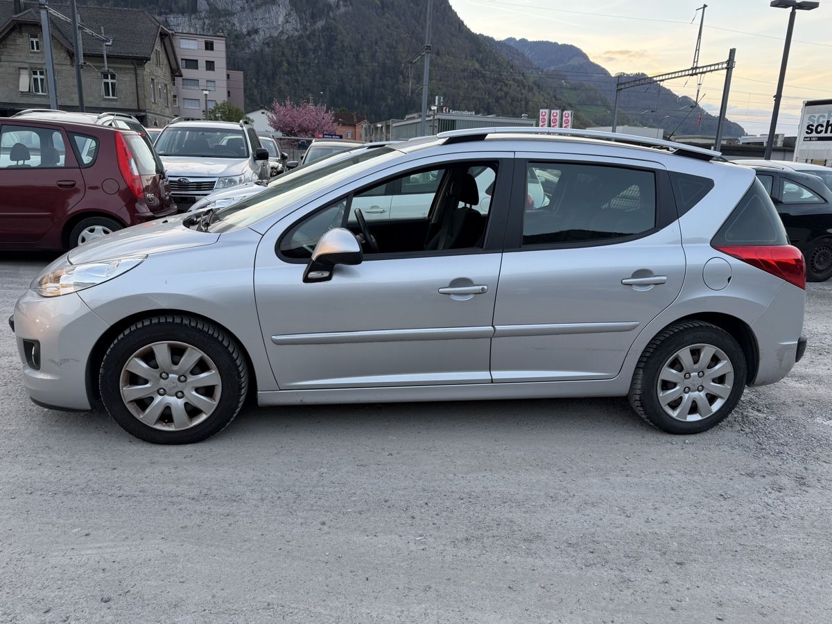Peugeot Automobili: Peugeot 207SW 1.4 VTi 2013 B5b – Usato da Mollis venduto da BSL10 3