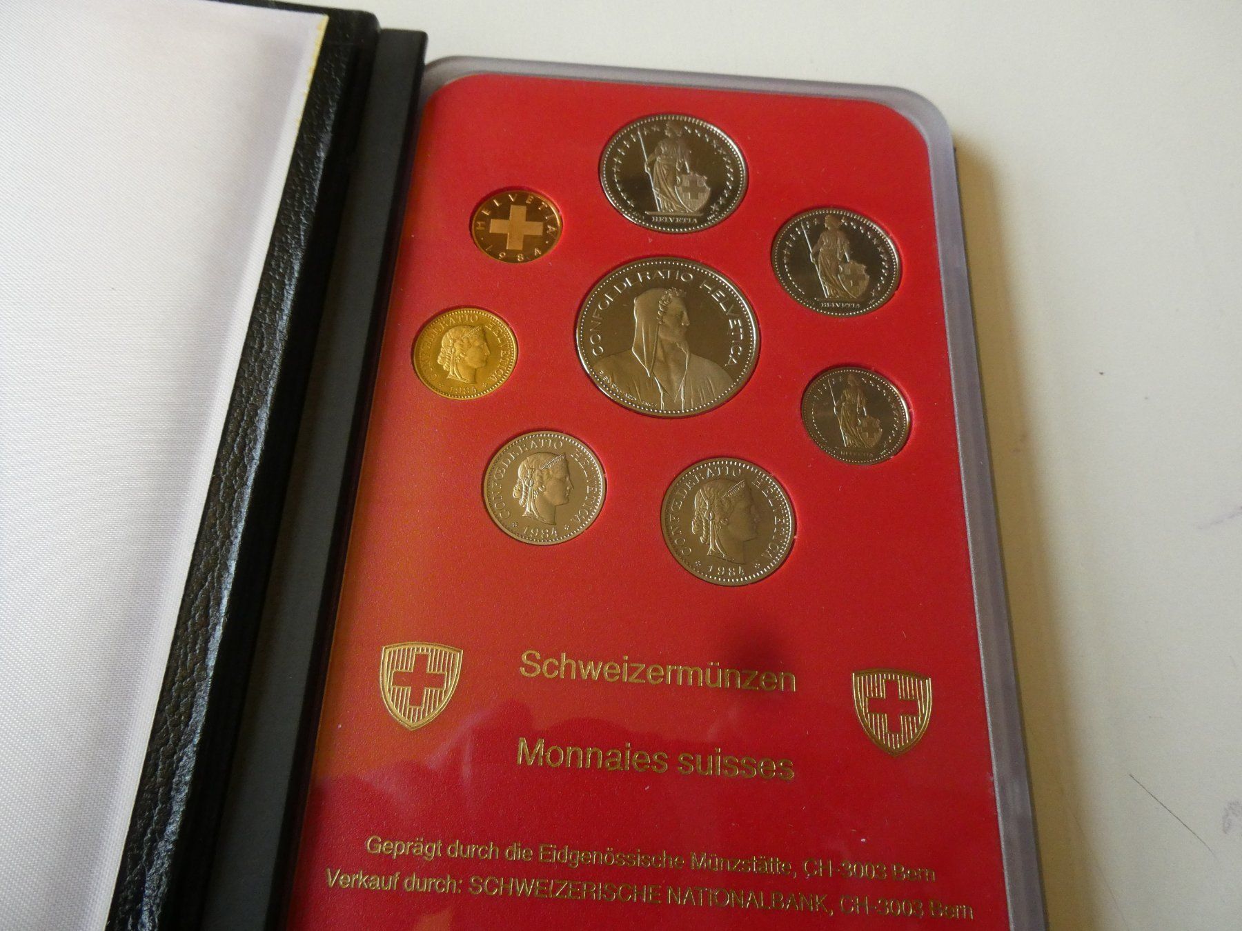 Tutti le monete: Schweiz 1984, Münzsatz Polierte Platte – Nuovo (secondo la descrizione) da Hinterforst venduto da Rohusri 1