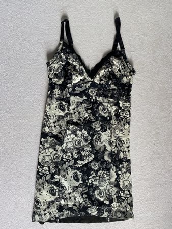 Mini robe stretch pour le corps, taille M, motif floral