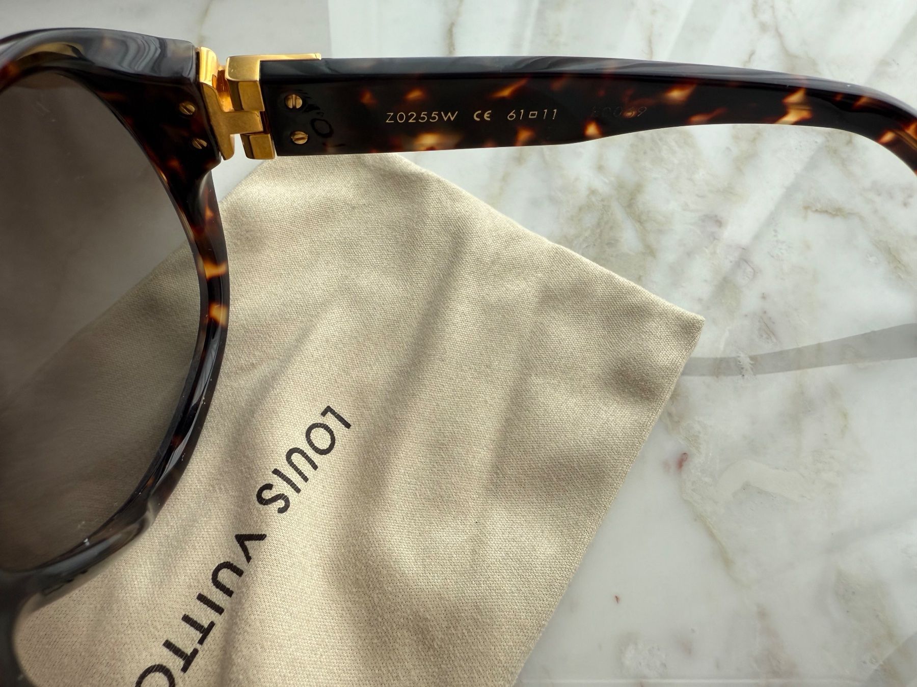 Louis Vuitton Occhiali & Lenti: Louis Vuitton Sonnenbrille – Usato da Wilen b. Wollerau venduto da swiss.luxury 2