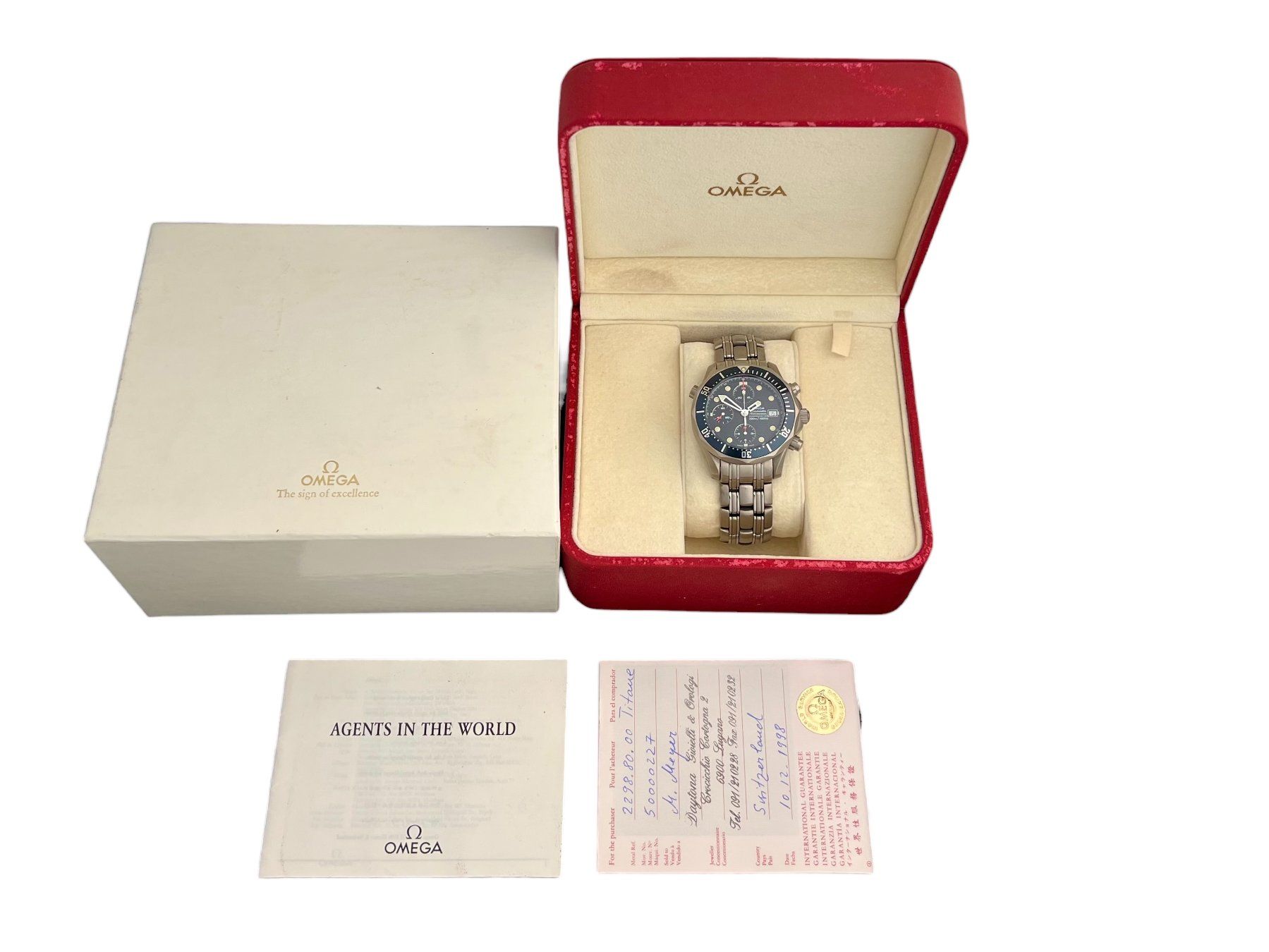 Omega Orologi: Omega Seamaster Diver Chronograph Titanium 2298.80 Full Set – Usato da Morges venduto da 24time 6