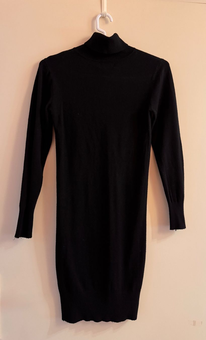 Vestiti: Robe pull noire QED London - taille S – Nuovo (secondo la descrizione) da Genève venduto da Lucie.hwrth