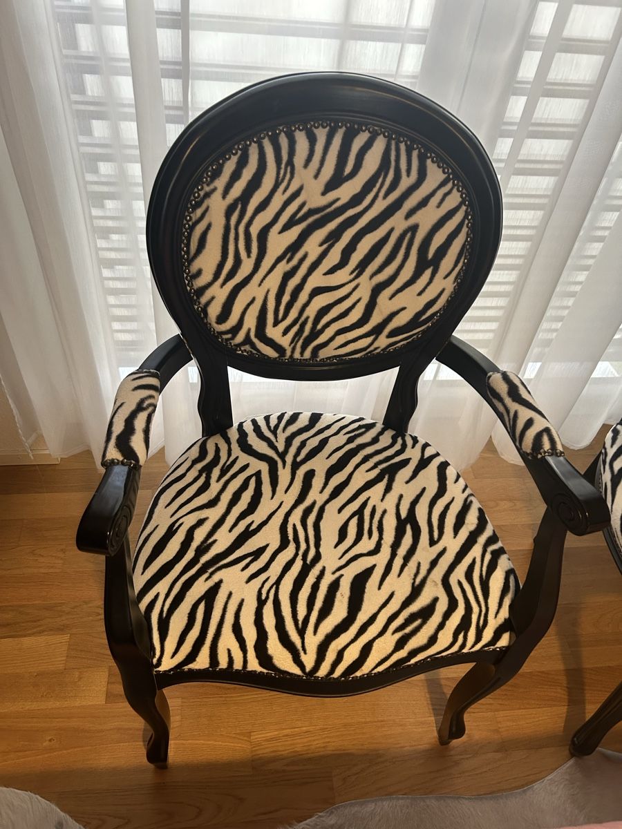 Poltrone: Zwei Zebra-Sessel – Usato da Ebikon venduto da StivaQ 4