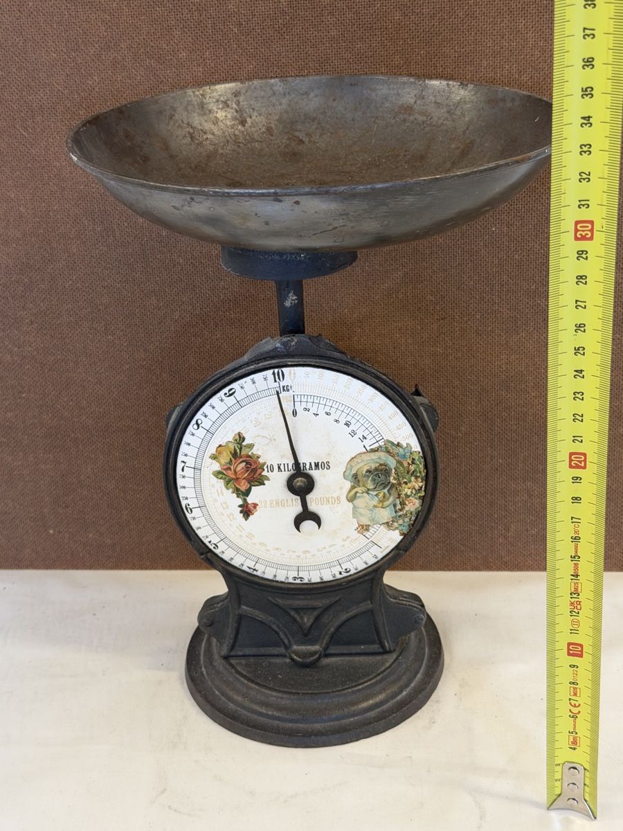 Bilance e pesi: Balance de cuisine ancienne  – Usato da montreux venduto da Always-Good 7