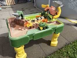 Sand- und Wassertisch Bauernhof mit Zubehör