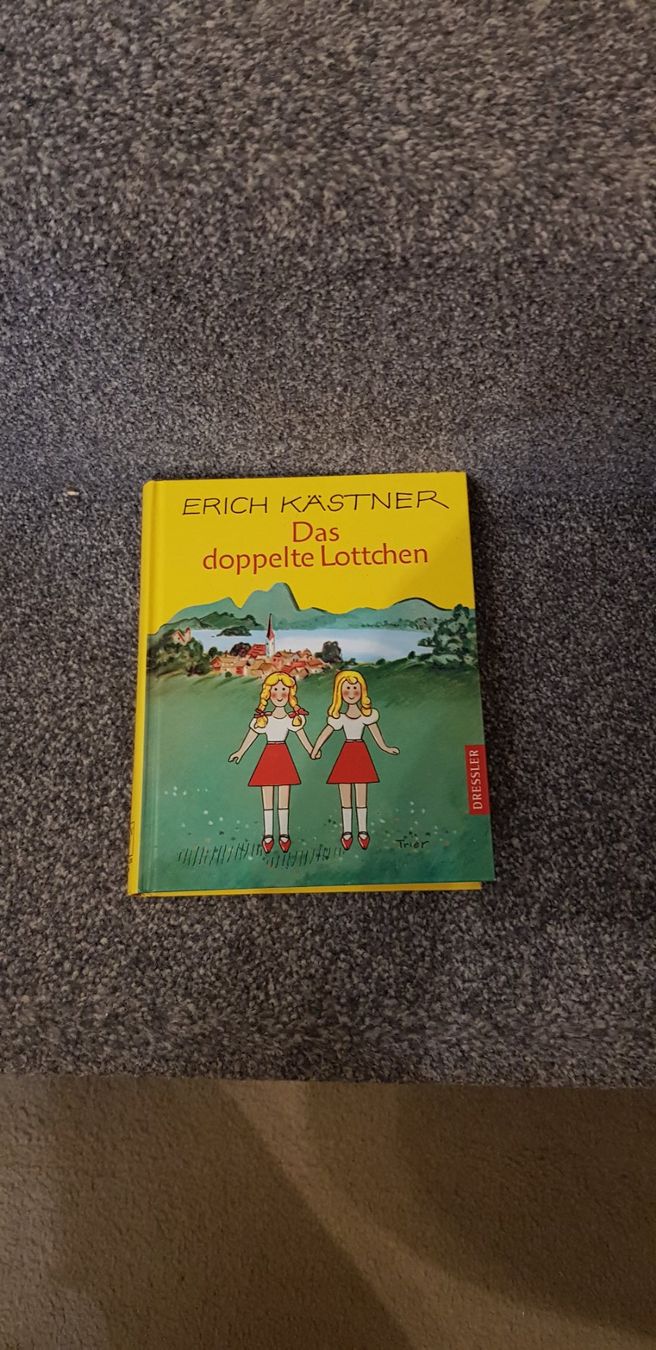 Libri: Erich Kästner - Das doppelte Lottchen - Kinderbuch Klassi... – Usato da Embrach venduto da Lilly2021
