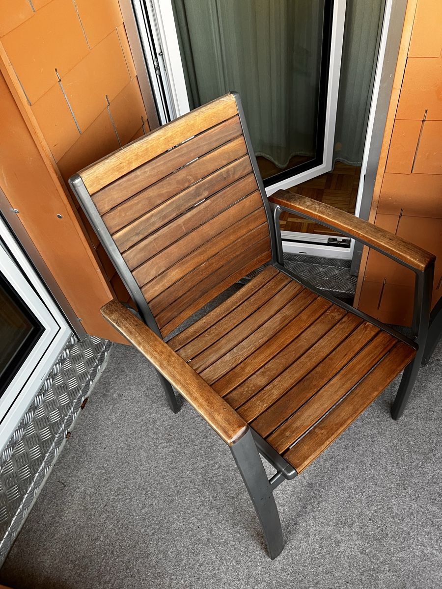 Tischset: Tisch mit zwei Stühle – Gebraucht aus Urdorf von Jaz_5dln 2