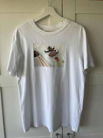 Nike T-Shirt "sushi-shoes" weiss