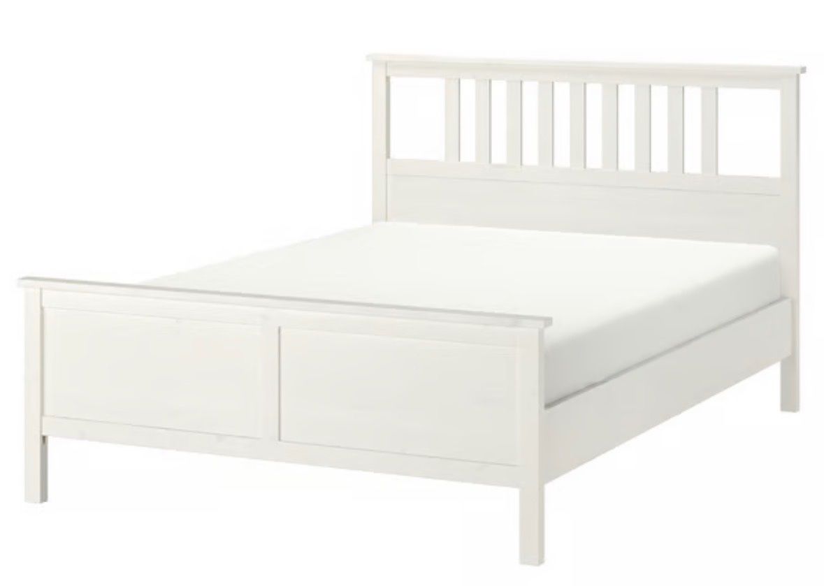 Ikea Betten: IKEA Hemnes 160x200 Bett – Gebraucht aus Zürich von Marieannaelle