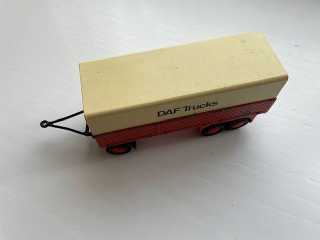 Kit di modellismo & Modellini statici: remorque camion miniature – Usato da Ursy venduto da DK8 1