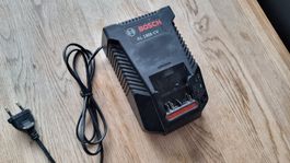 Bosch Professional 18V Schnelladegerät AL 1860 CV