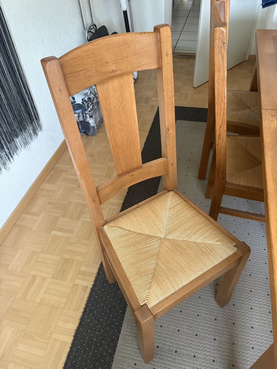 Set di tavolo e panche: À vendre salle à manger table extensible – Usato da Fribourg venduto da titane12 1