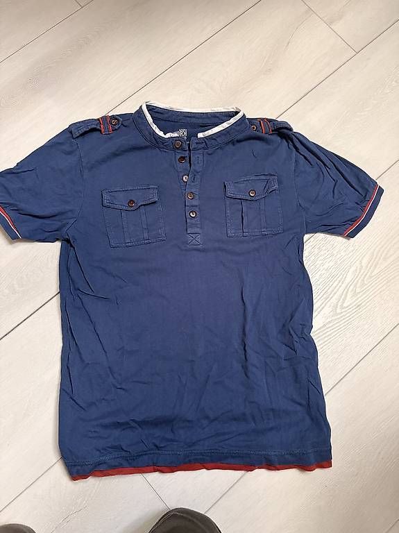 T-Shirts: Assassins Creed Unity Tshirt Gr L – Gebraucht aus Liestal von eliceni