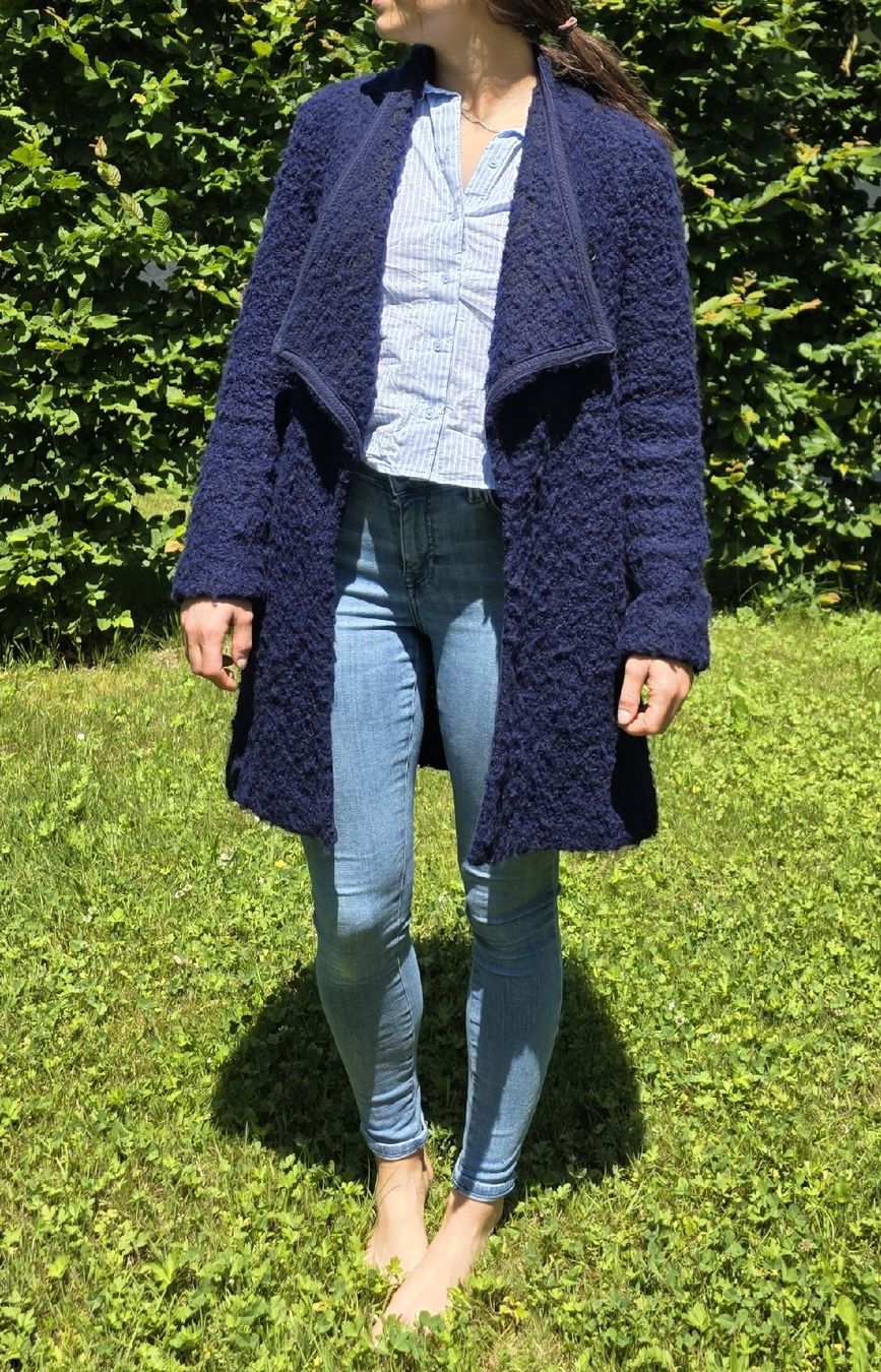 Esprit Mäntel: Blauer Mantel / Manteau bleu – Gebraucht aus Chevroux von giu_vmw7