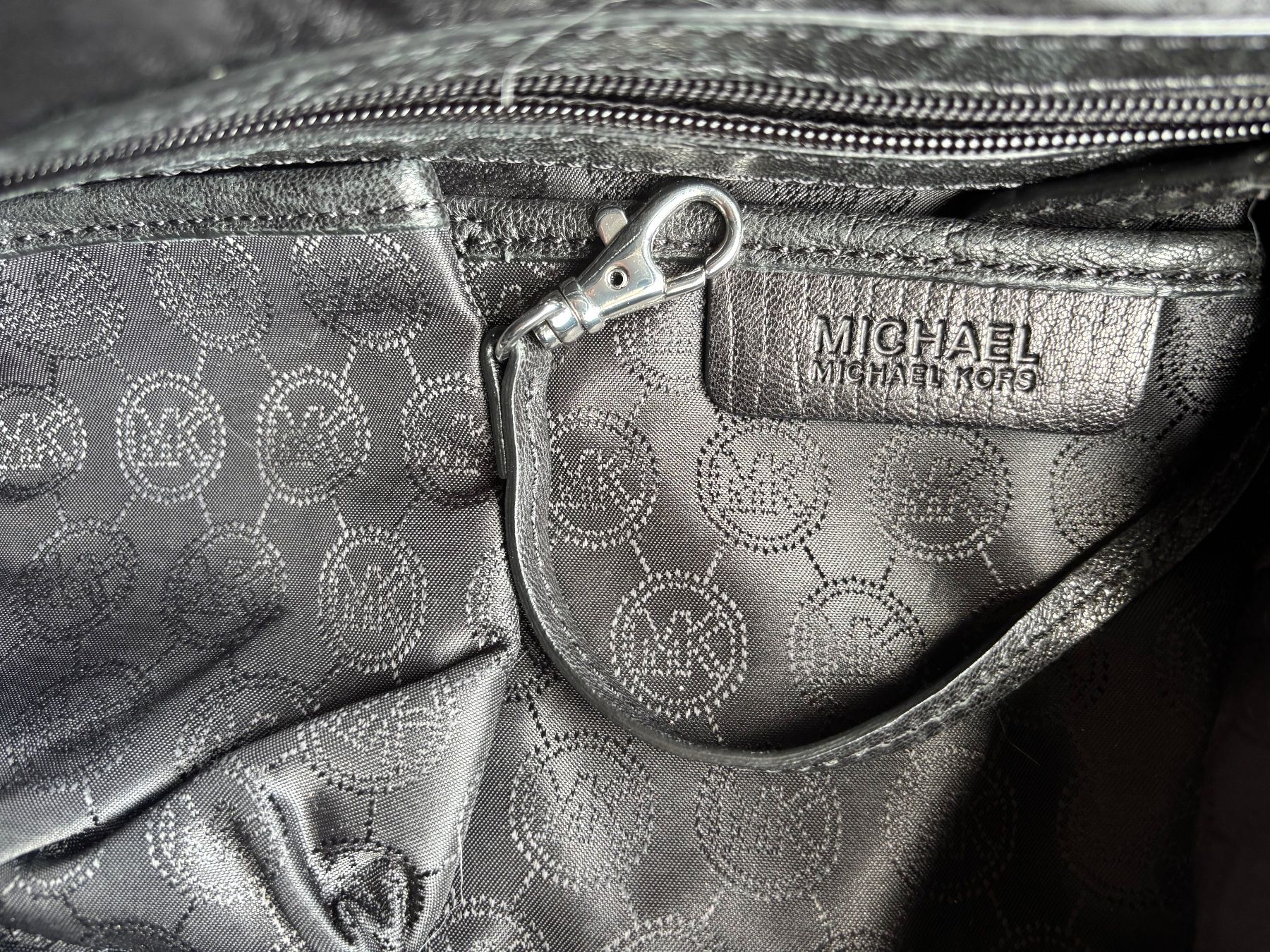 Michael Kors Borse da donna: Michael Kors - Ledertasche schwarz - gebraucht – Usato da Zürich venduto da sihafa 3