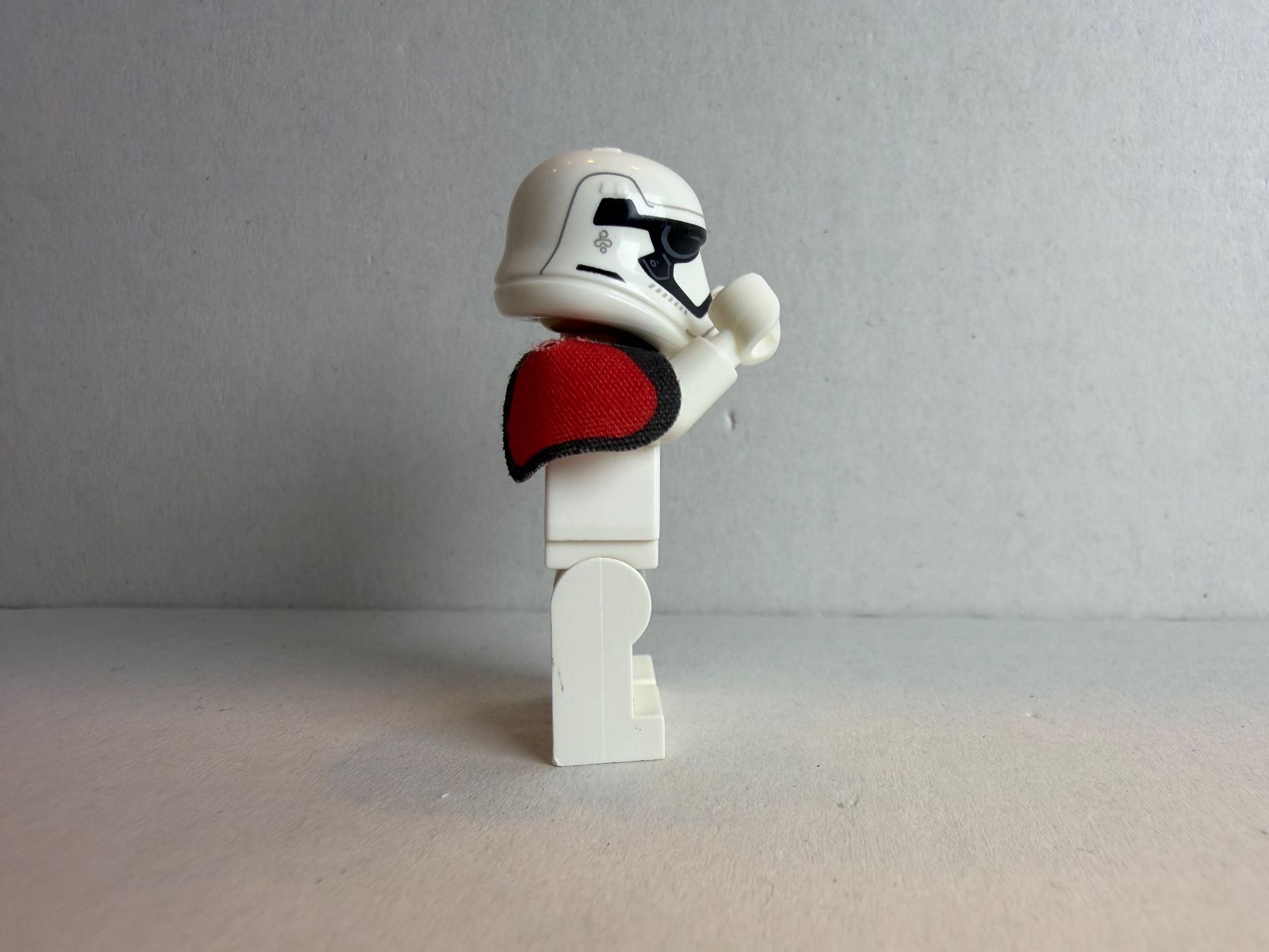Lego Figuren: First Order Stormtrooper Officer (sw0664) – Gebraucht aus Neftenbach von Elitebricks 4