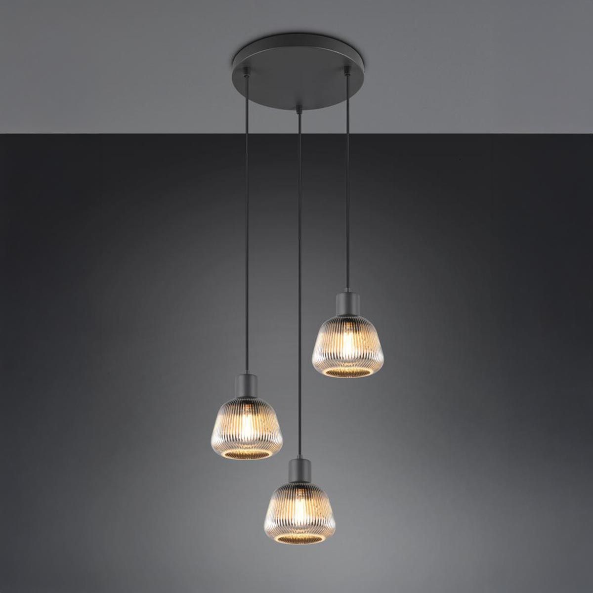 Kronleuchter & Deckenlampen: Pendelleuchte, 3 Strahler, Glas, 37 cm Ø – Neu (gemäss Beschreibung) aus Kreuzlingen von Smart-Light