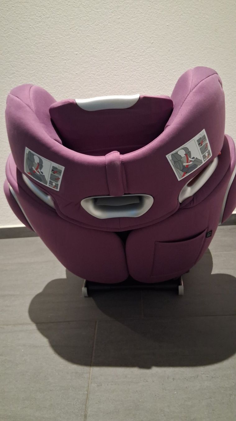 Cybex Seggiolini per auto: Cybex Solution Kindersitz 15 - 36 kg – Usato da Aesch LU venduto da Baumgarten24 2