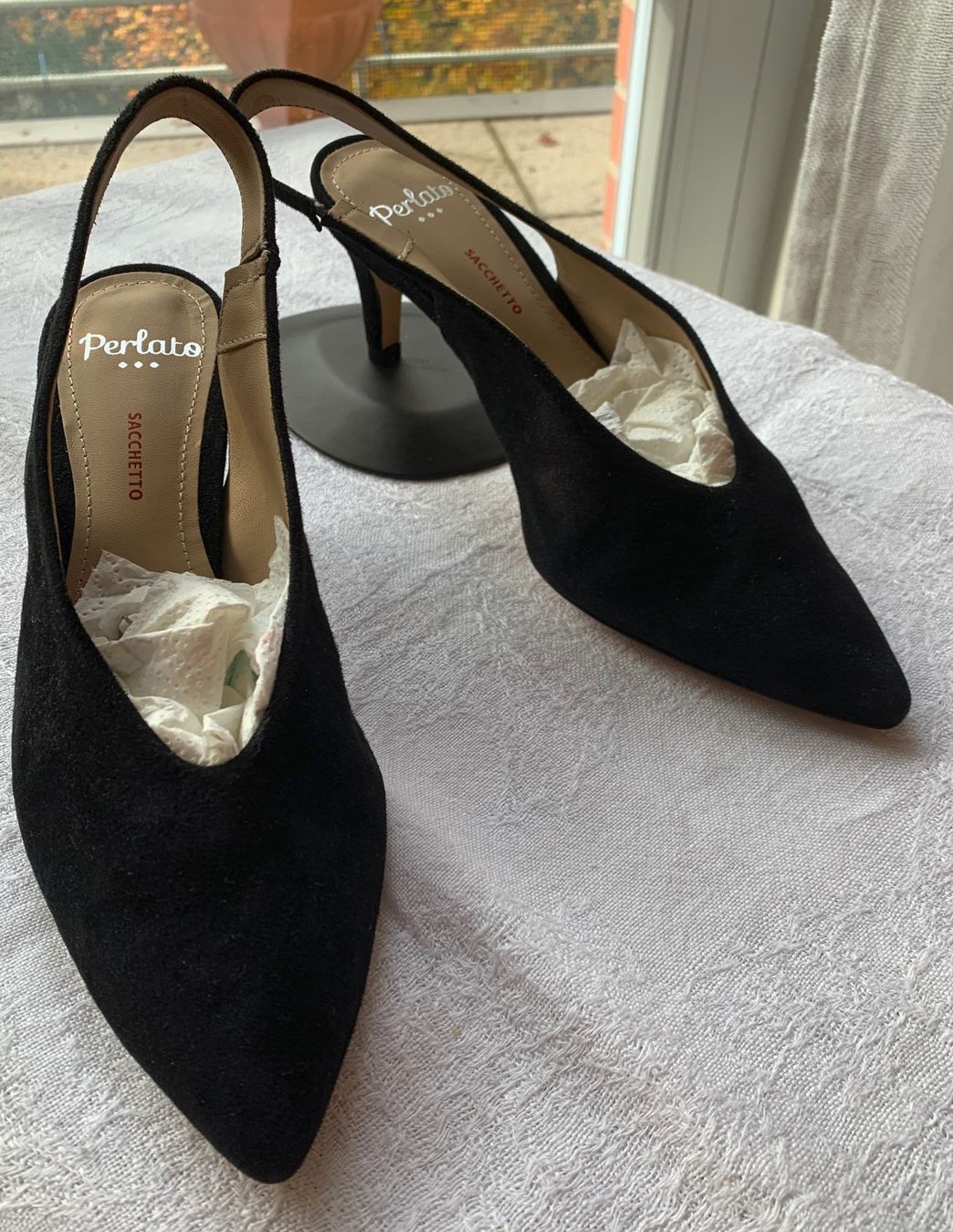 Damenschuhe: Elegante Damenschuhe, Wildleder, Grösse 38 – Gebraucht aus Basel von Klymenes