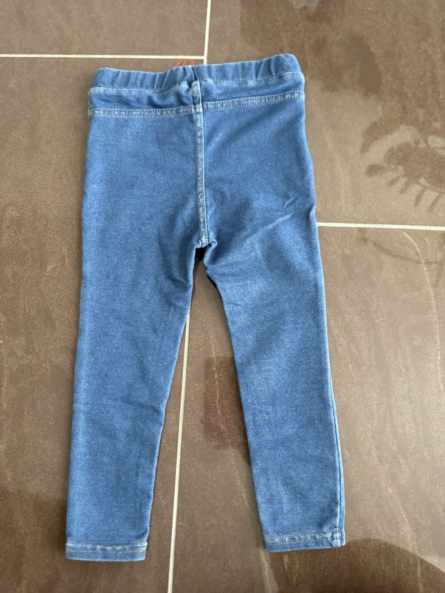 H&M Pantaloni: Kinder Hose Gr. 92 – Nuovo (secondo la descrizione) da Kölliken venduto da Vivii01 1