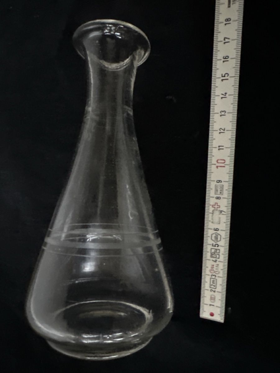 Caraffe: Antike Glaskaraffe, 3 dl   – Usato da Zürich venduto da Chaeffeler 2