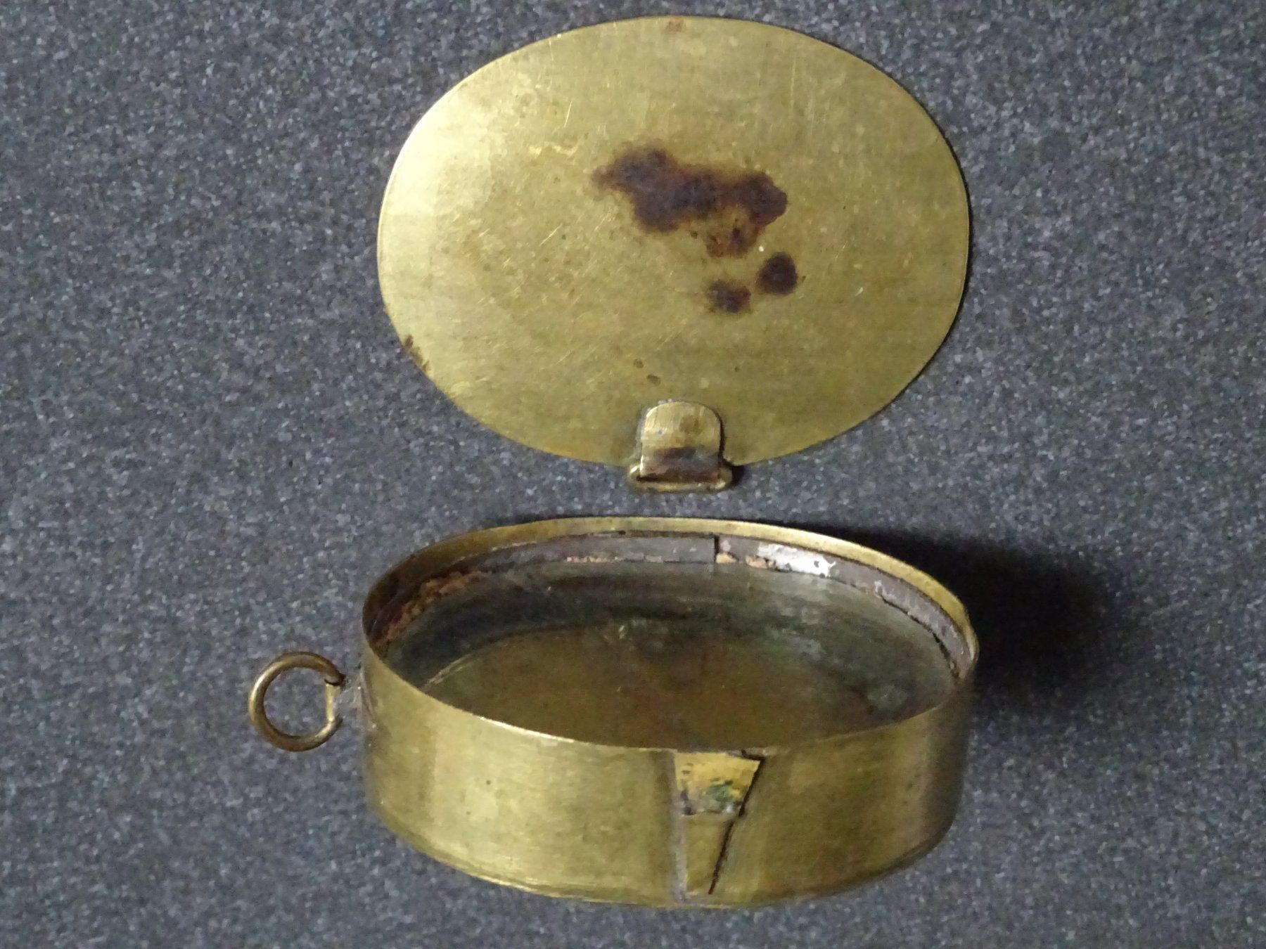 Anhänger: Antike Agnus Dei Kapsel / Amulett – Gebraucht aus Esslingen von eintagammeer 6