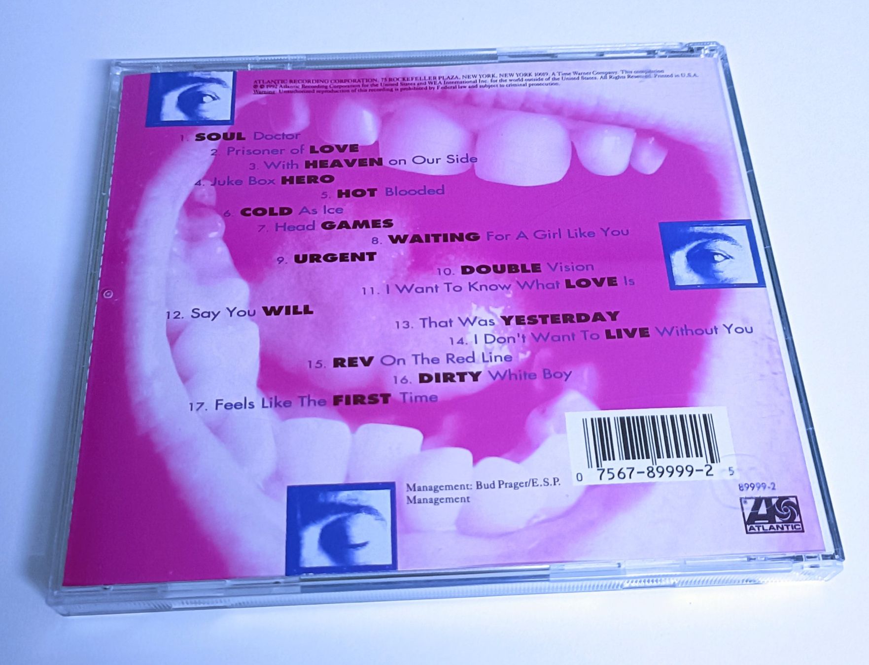 CD: FOREIGNER-THE VERY BEST and Beyond | CD - R3 – Usato da Köniz venduto da Listeningthings 2