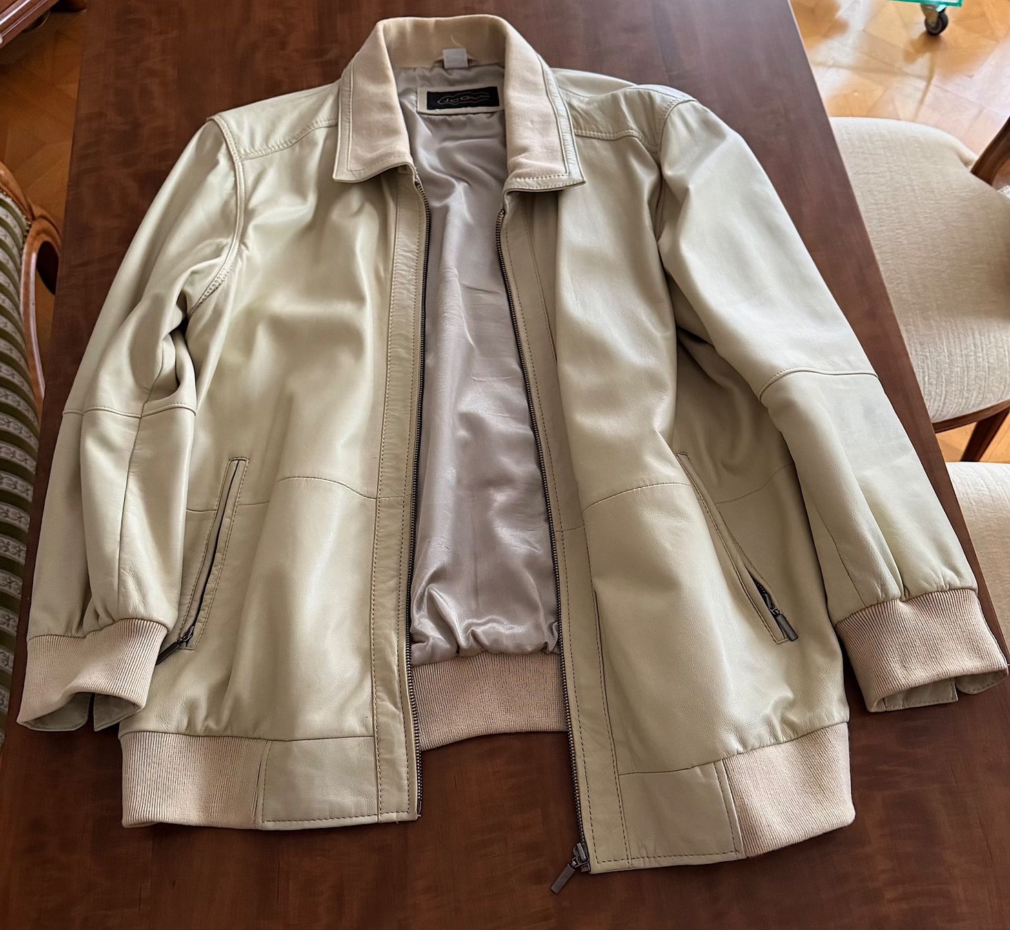 Jacken: LEDERJACKE HELL, Strickkragen – Neu (gemäss Beschreibung) aus Luzern von Johann7