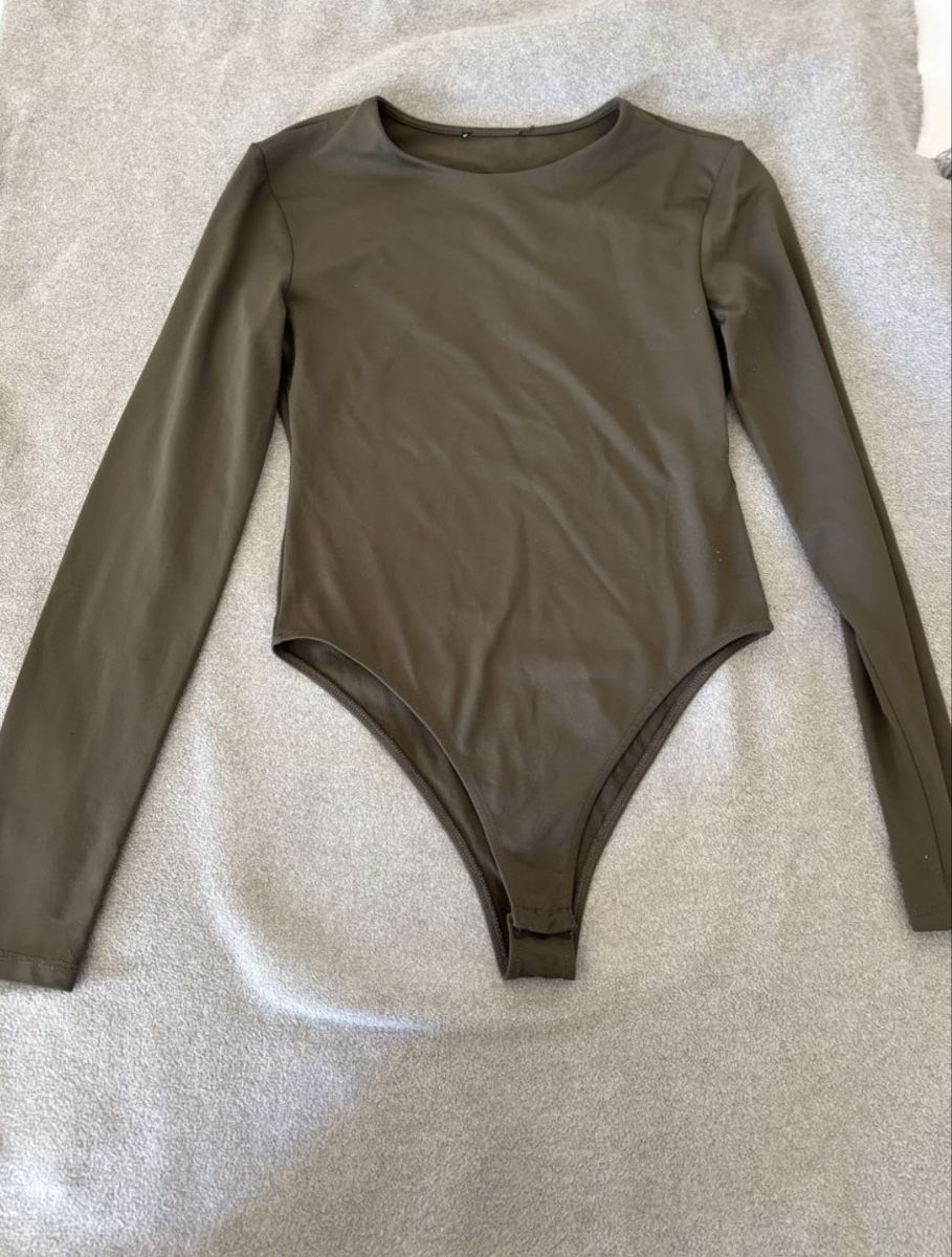 Zara Top: Zara Body Gr. S – Usato da Schaffhausen venduto da Miorajah 2