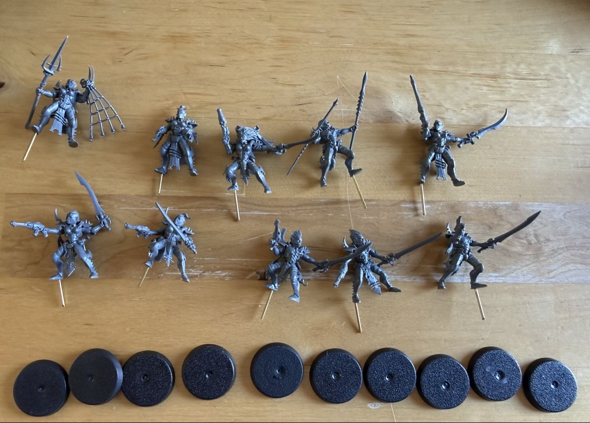 Kit di modellismo & Modellini statici: Warhammer 40k - Dark Eldar Aelderi Drukhari - 10 various  – Nuovo (secondo la descrizione) da Genève venduto da kentdelahaye