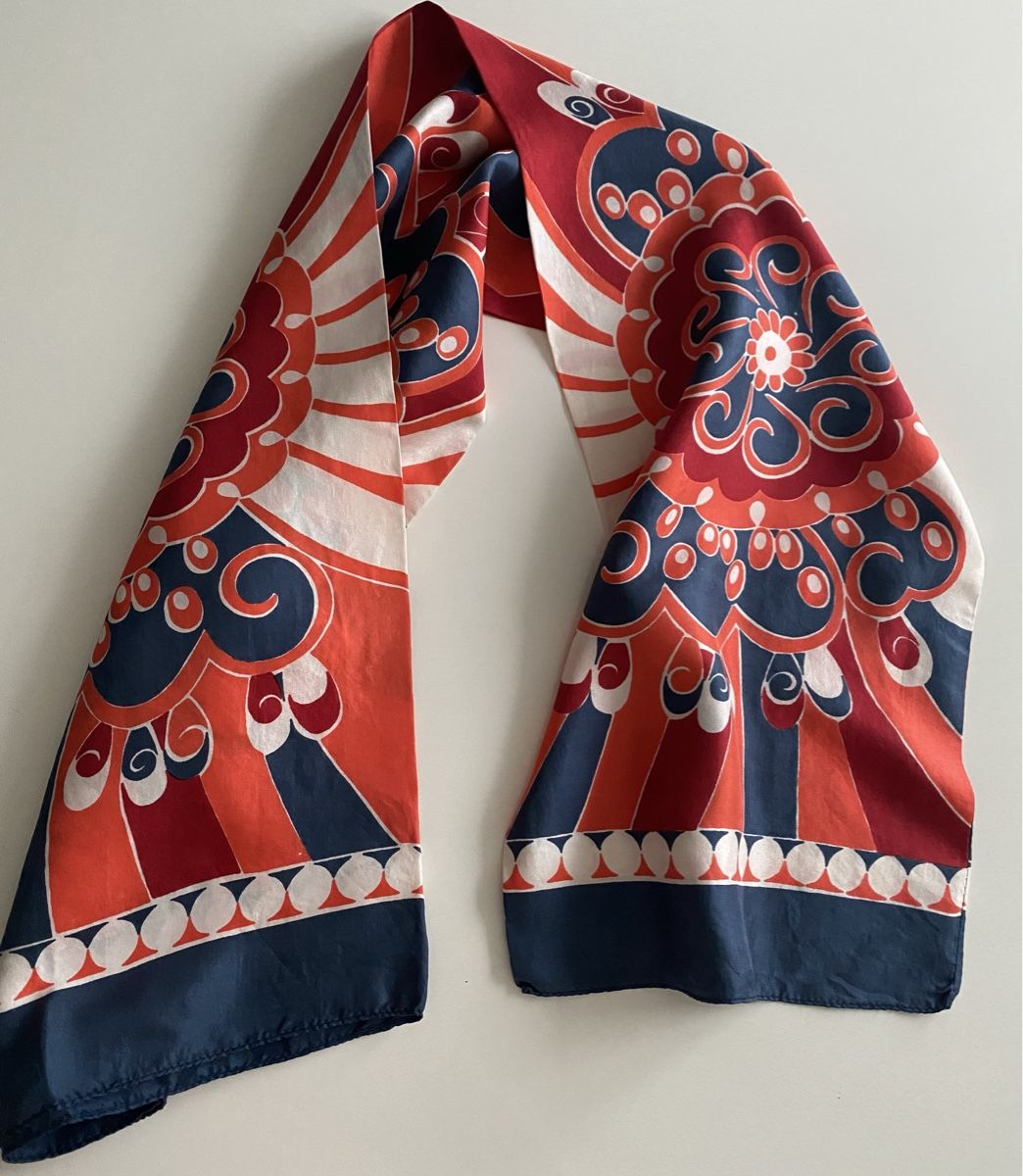 Foulard & Sciarpe: Seiden Schal 🌸 – Usato da Opfikon venduto da Luis144 1