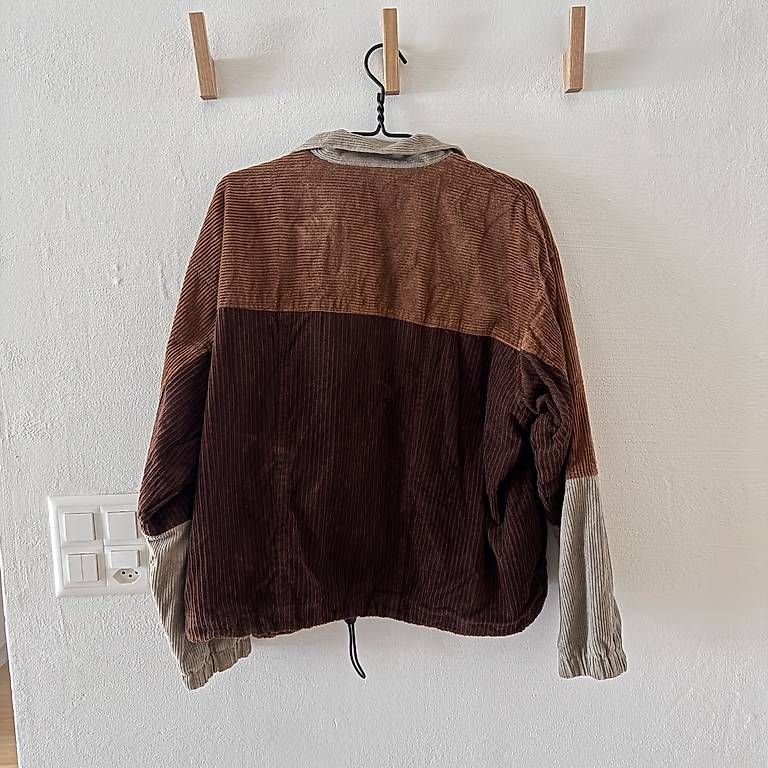 Giacche: Rework Bomber Jacket – Usato da Solothurn venduto da Juliasju 1