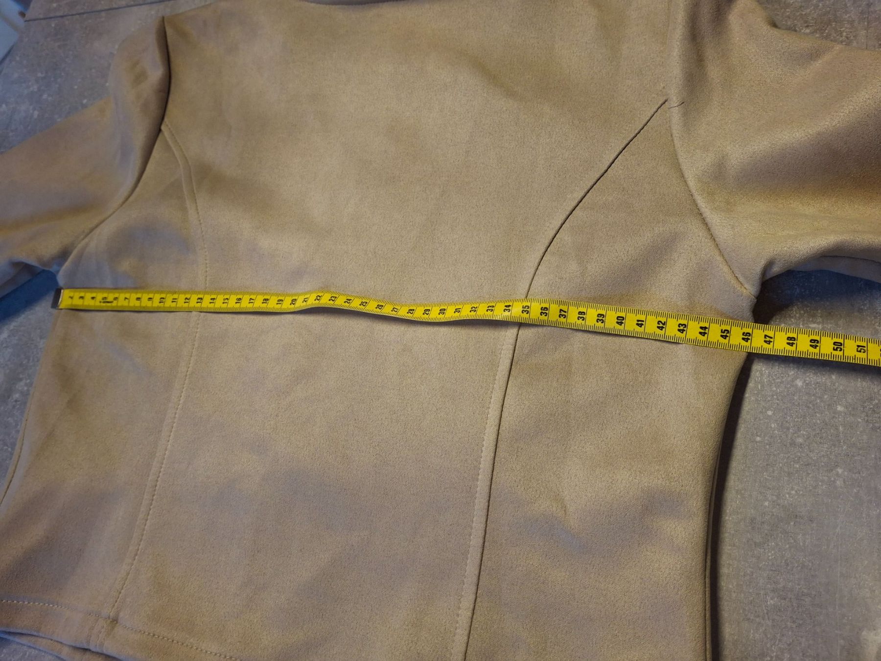 Jacken: Veste légère imitation daim taille L marque Today – Gebraucht aus Villiers von san_jn5w 5