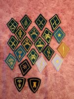 Konvolut Schweizer Militär Abzeichen (2)