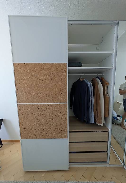 Armoires: IKEA PAX Kleider mit eck élément. – D'occasion à Zürich par MarcDG 4